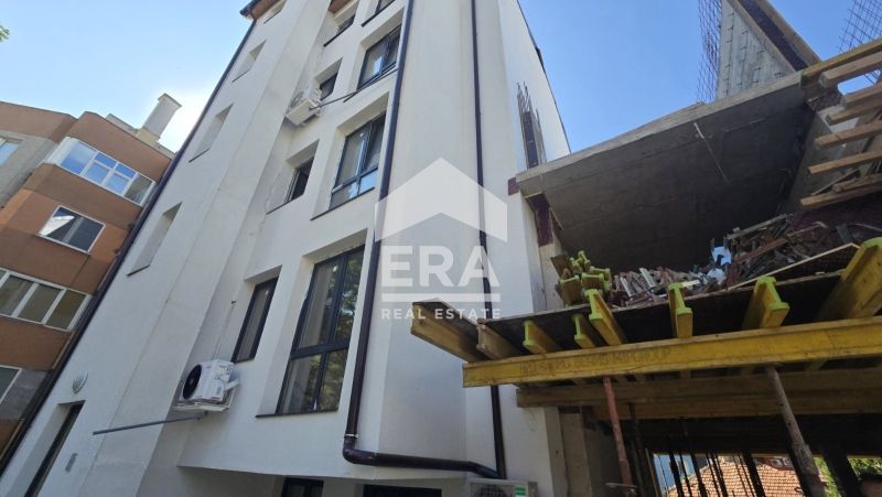 ЕКСКЛУЗИВНО! ERA Тера предлага за продажба двустаен апартамент в новос
