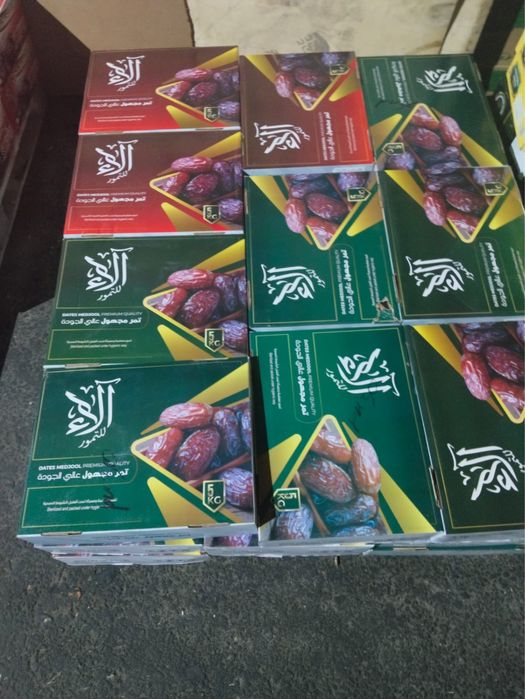 Құрмалар бар оптом бағада