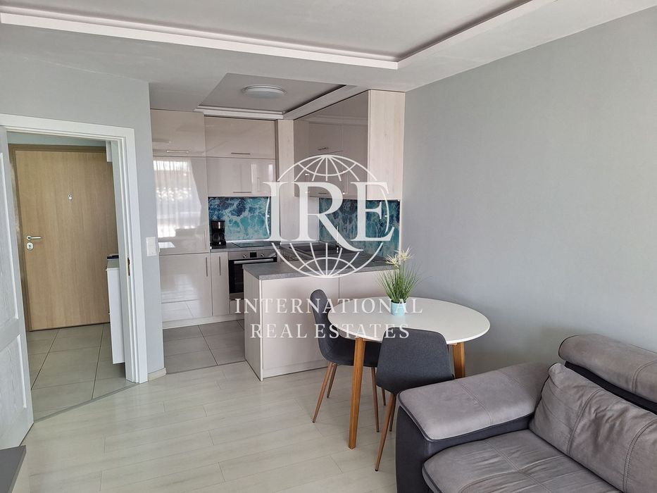 Дава се под наем Двустаен апартамент в Варна, Бриз - 72 кв.м за 847.62 € - Снимка #10