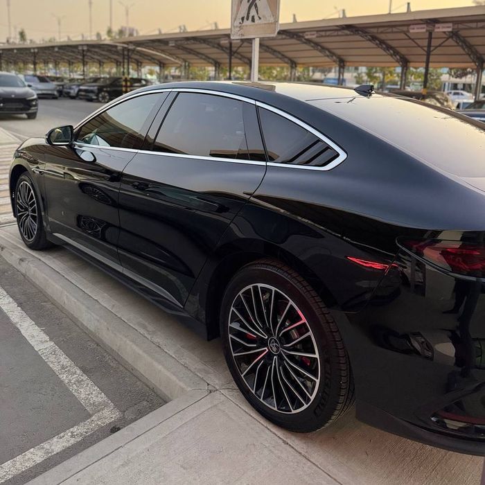 BYD HAN Lidarli 2024 yil 701 zapas hod