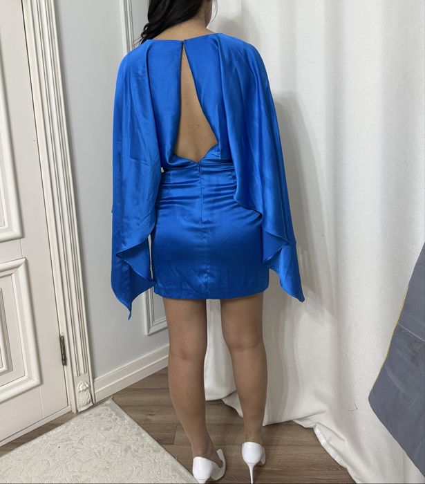 Красивые Платья  брендовые по 5000