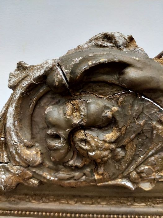 Масивно винтидж огледало