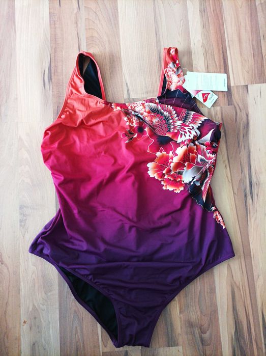 Голям размер -56 цял бански