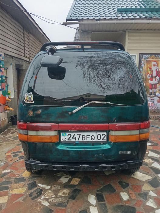 Продам Ниссан Сирену