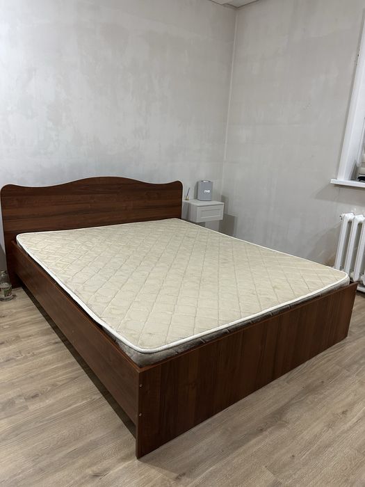Продам шкаф и кровать