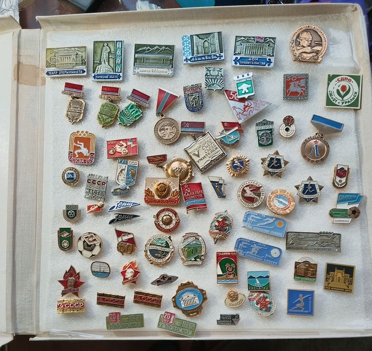 Значки алюминиевые и ситал, СССР