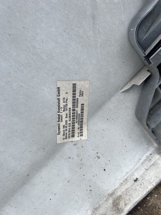 Задний бампер Мерседес CLS W219 оригинал