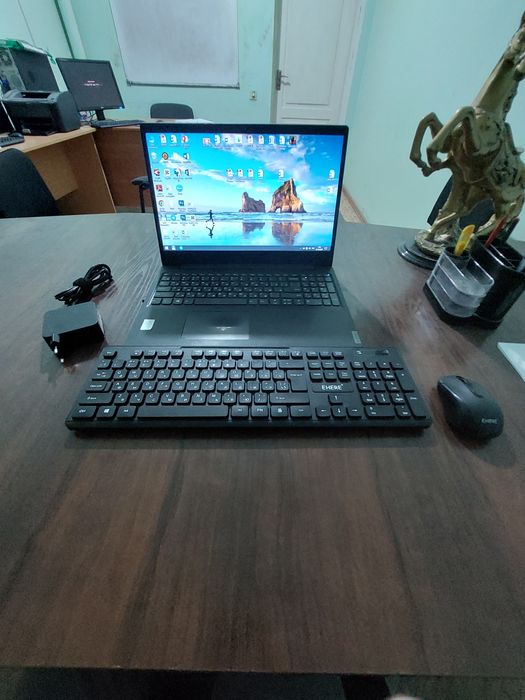 Novutbuk Lenovo IDPad S145