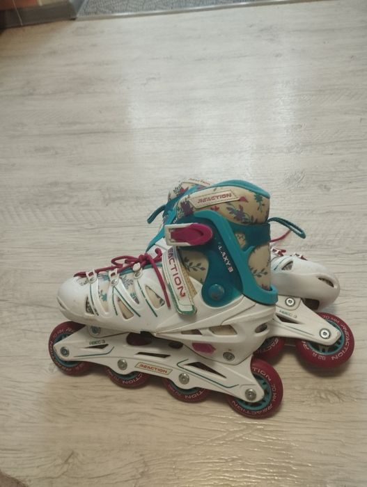 Продам роликовые коньки