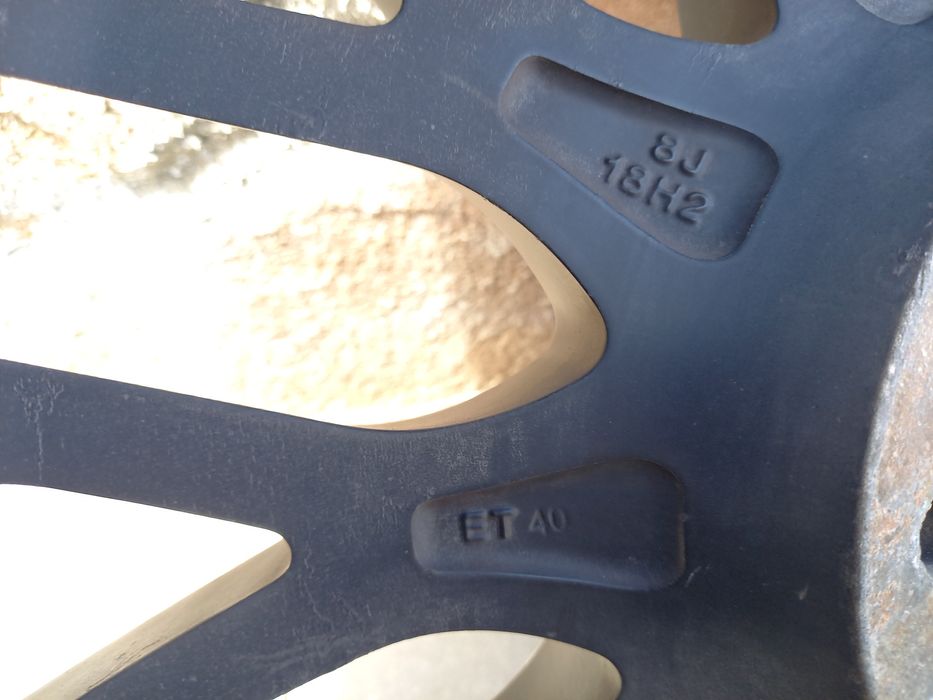 18' Barracuda Karizzma 5х114,3+зимни Unroyal Winter expert 235\45