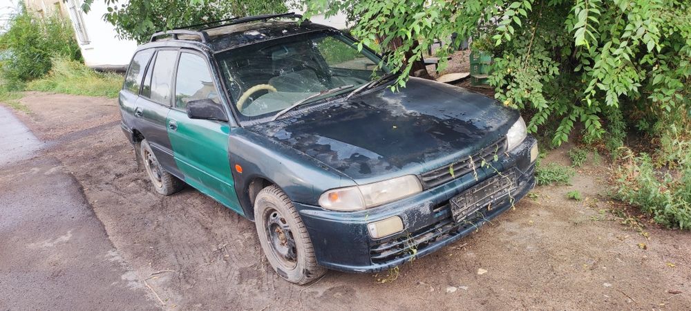 Mitsubishi lancer libero