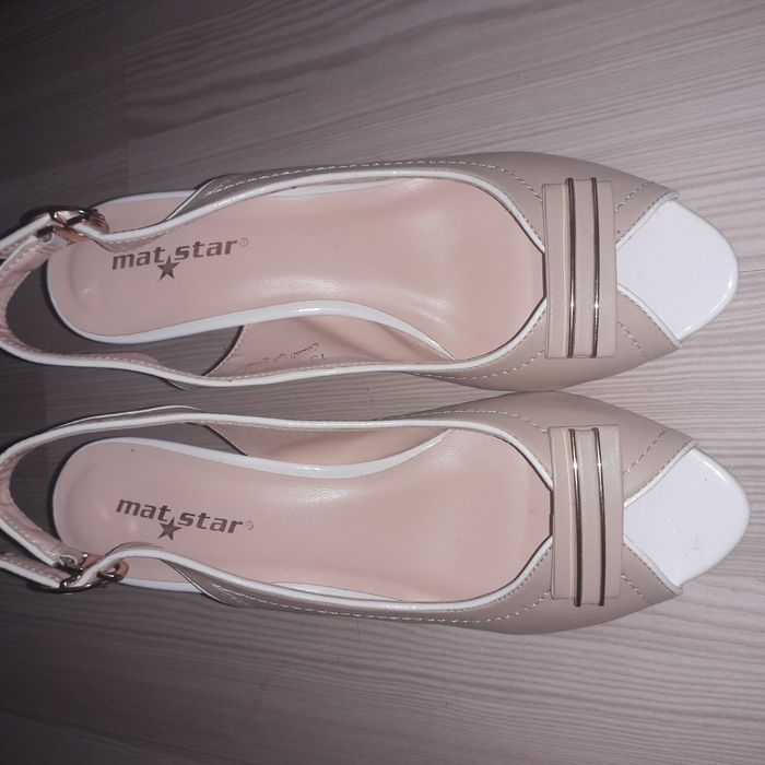 Официални токчета и сандали