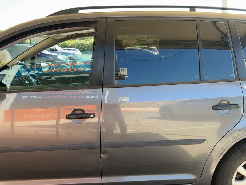 Volkswagen Touran 1.6 TDI Edition 2014