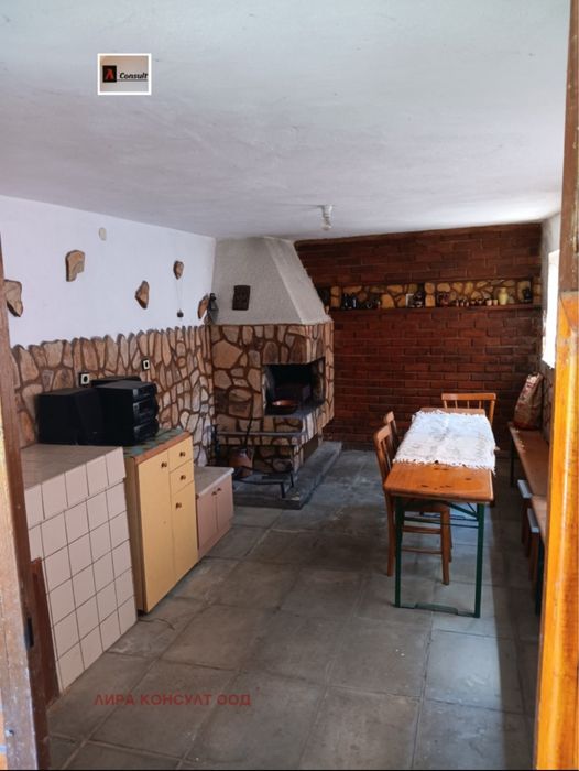 Продава се Къща в с. Скравена, Област София-област - 145 кв.м за 1000 €/кв.м - Снимка #13