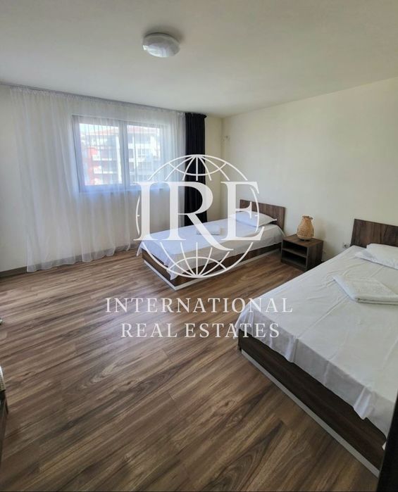 Двустаен апартамент за продажба само на метри от морето и плажа!