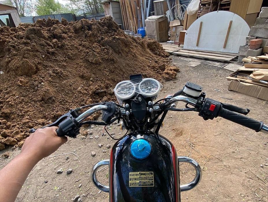 Мотоцикл 150 куб