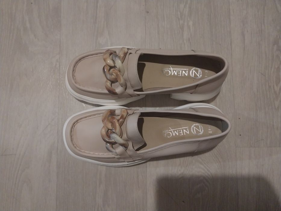 Продам обувь, новые