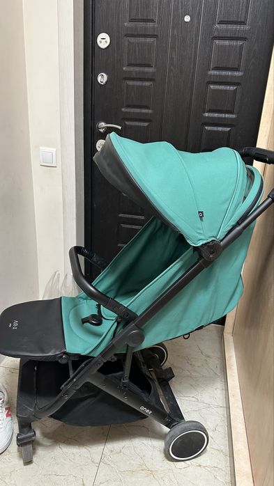 Продам коляску Anex air X