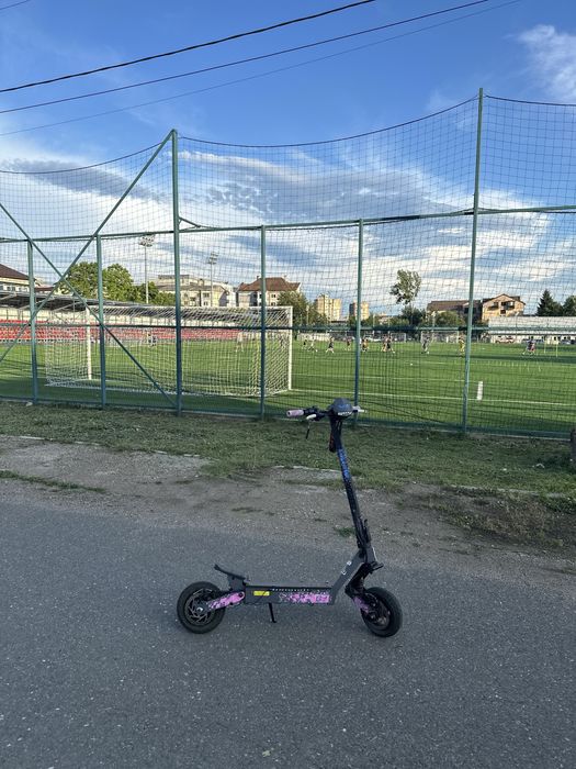 Vand kukirin g2 in stare perfecta