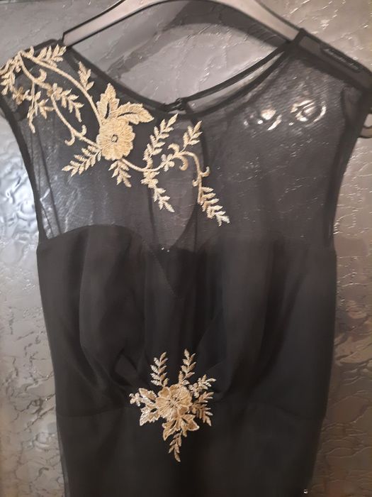 Vand rochie de ocazie