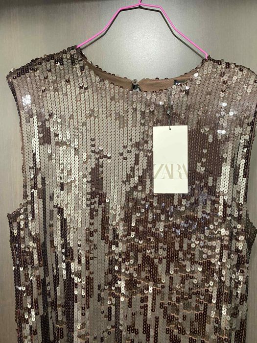 Zara рокля с пайети