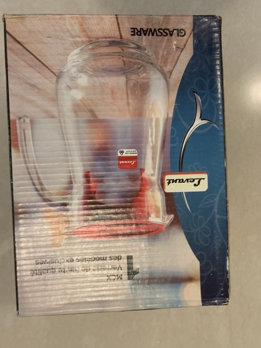 Vand carafa sticla cu capac 1 l