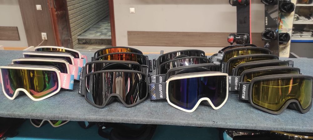 Очки горнолыжные