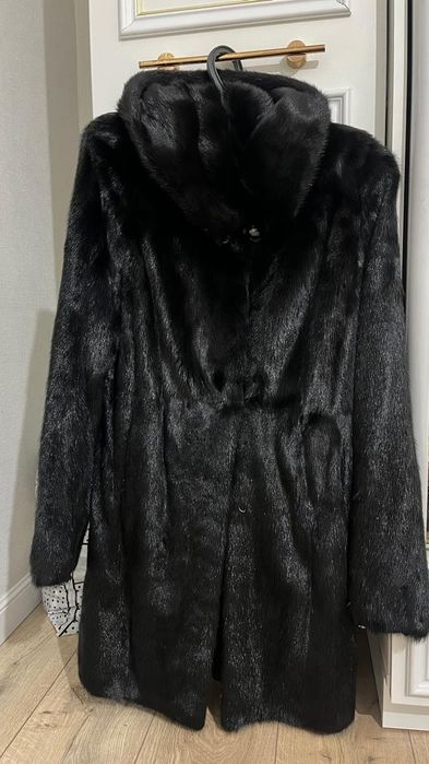 Продам шубу норкувую