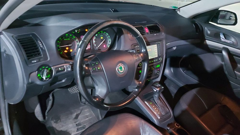SKODA Octavia 2006 — imagine 5