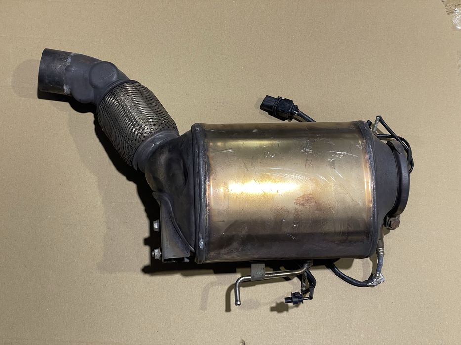 Filtru de particule / DPF pentru BMW 640d F06, F12, F13 - 8513527