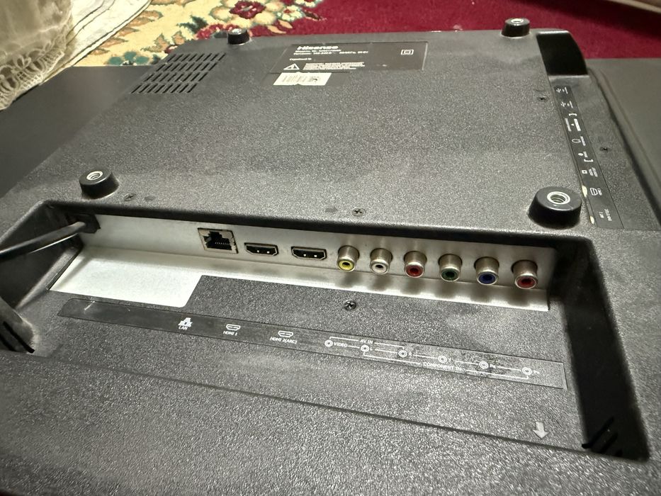 Hisense Televizor 32tali SMART sotiladi