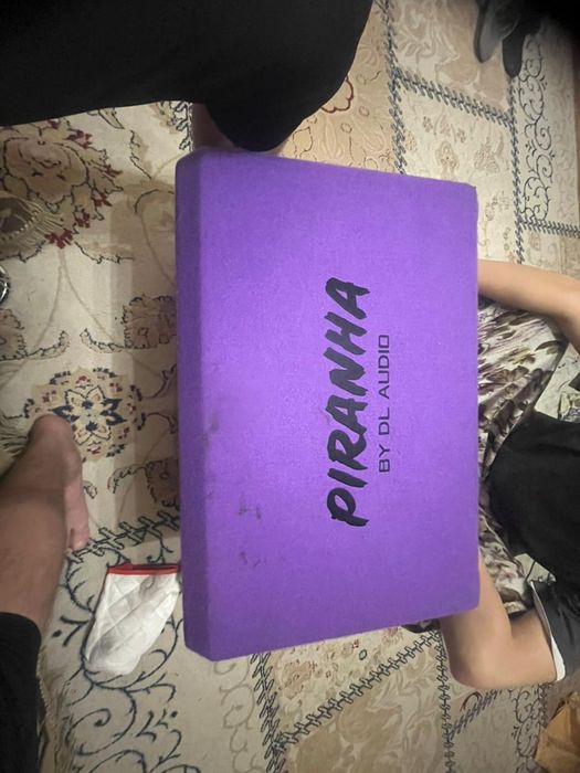 В продаже сабвуфер