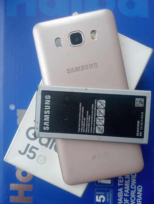 Продам Samsung j5 2016