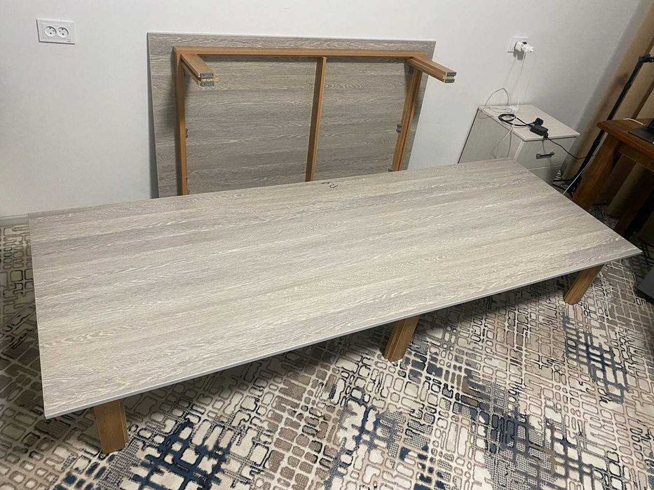 Продаю хонтахта на 10 человек (2.5х0.9 м)