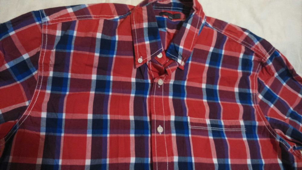 Мъжка риза размер ХЛ за 30 лева (15,30 евро)