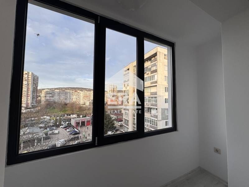 Продава се Тристаен апартамент в Варна, Младост 2 - 60 кв.м за 1189 €/кв.м - Снимка #3