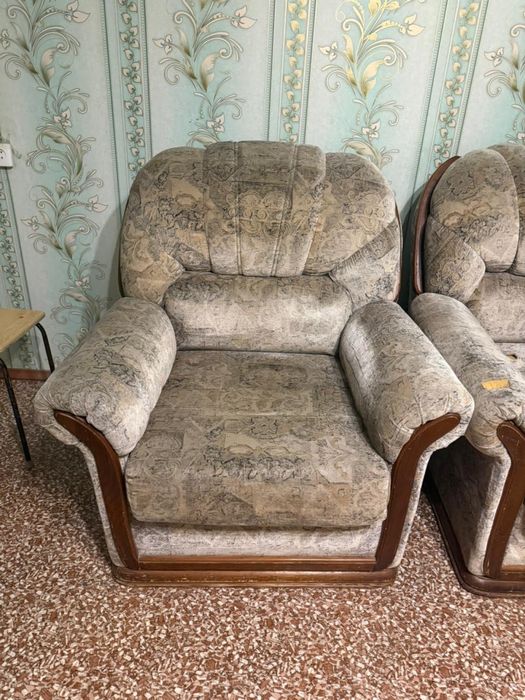 Продам диван угловой