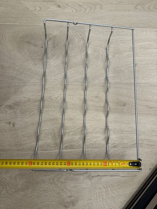 Стойка за бутилки в хладилник