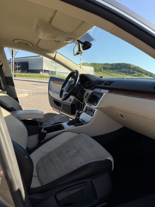 Volkswagen Passat CC 2009