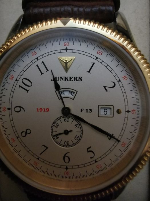 Продавам часовници