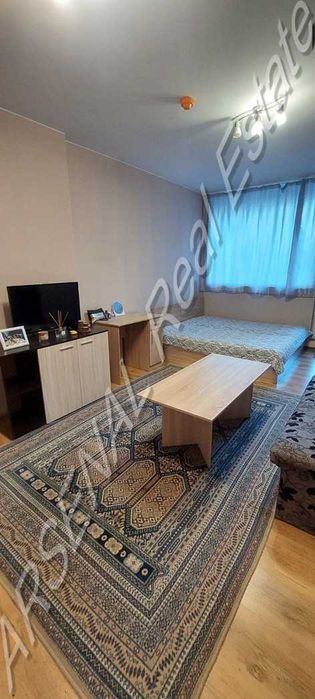 Едностаен апартамент под наем, Студентски град