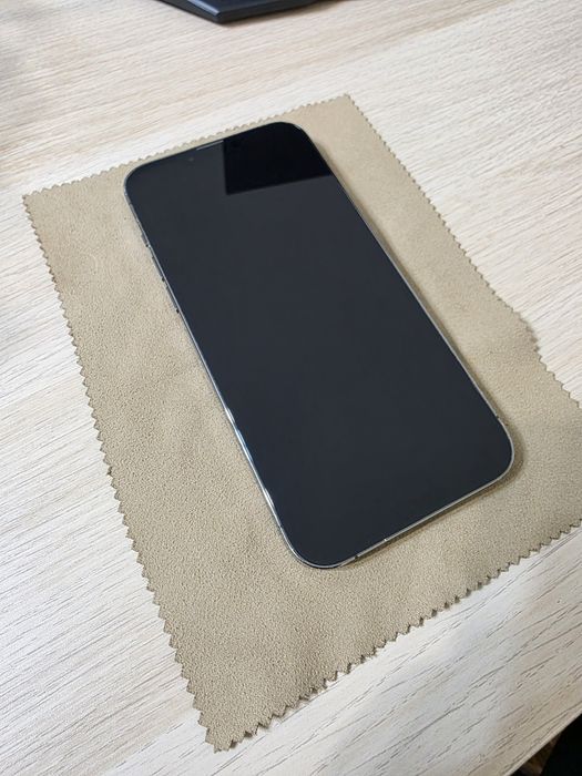 Vand Iphone 13 pro max 1 tb