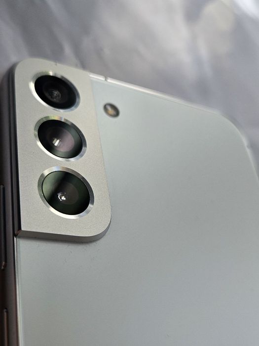 Samsung s22 plus 5G 256gb