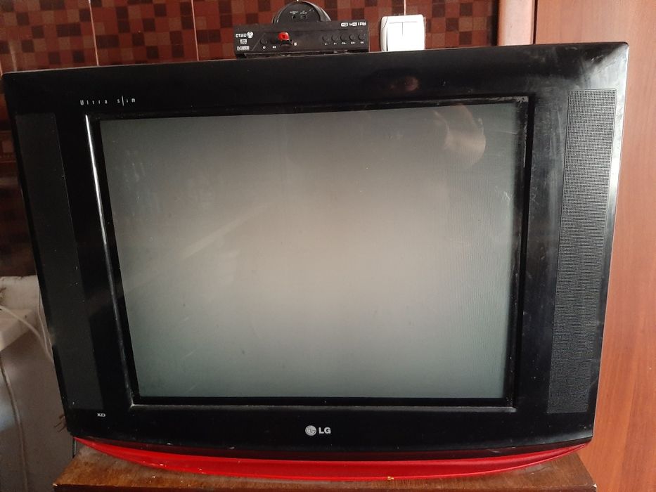 Продам 3 телевизора за 20 000