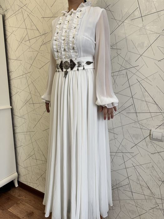 Продам платье в национальном стиле