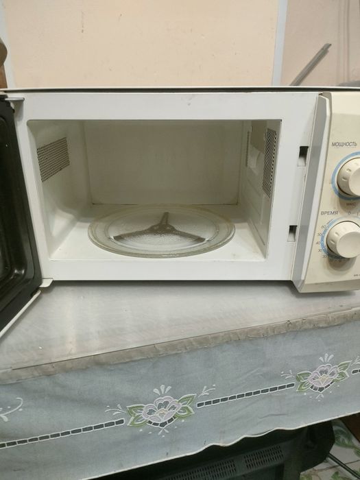 Микроволновка LG