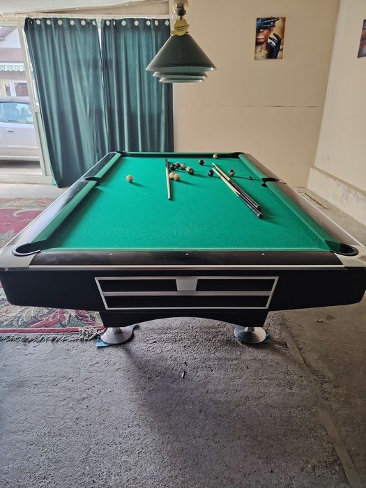 Vând masa de biliard 10 din 10