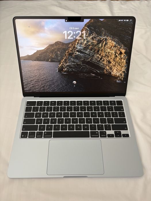 Macbook air 13 m5 24ram 1Tb