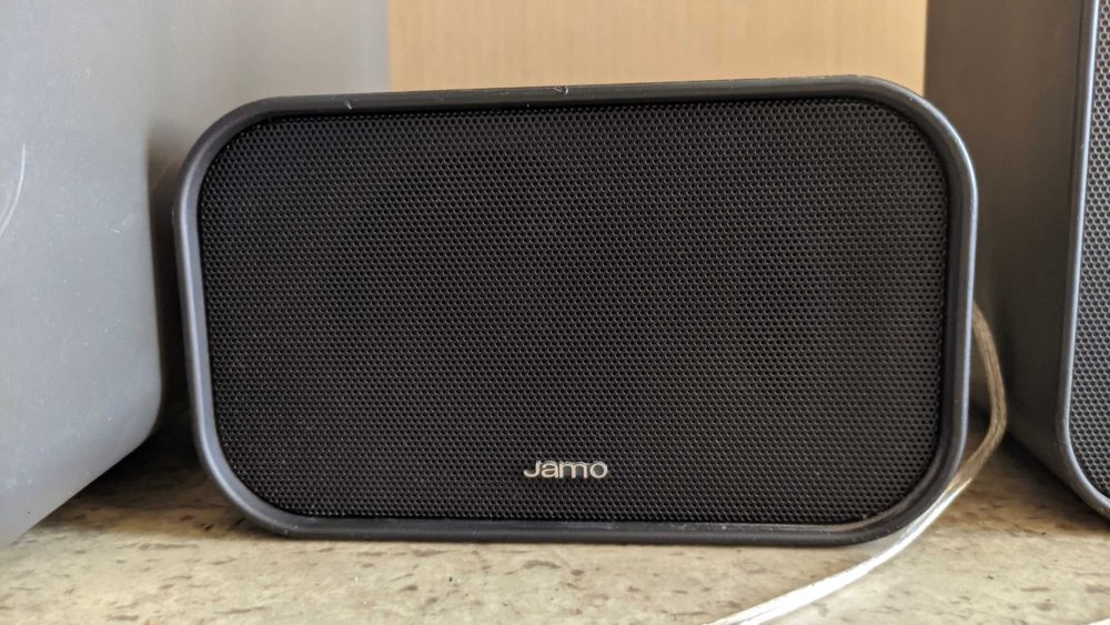 JAMO комплект колони за 5+1 домашно кино