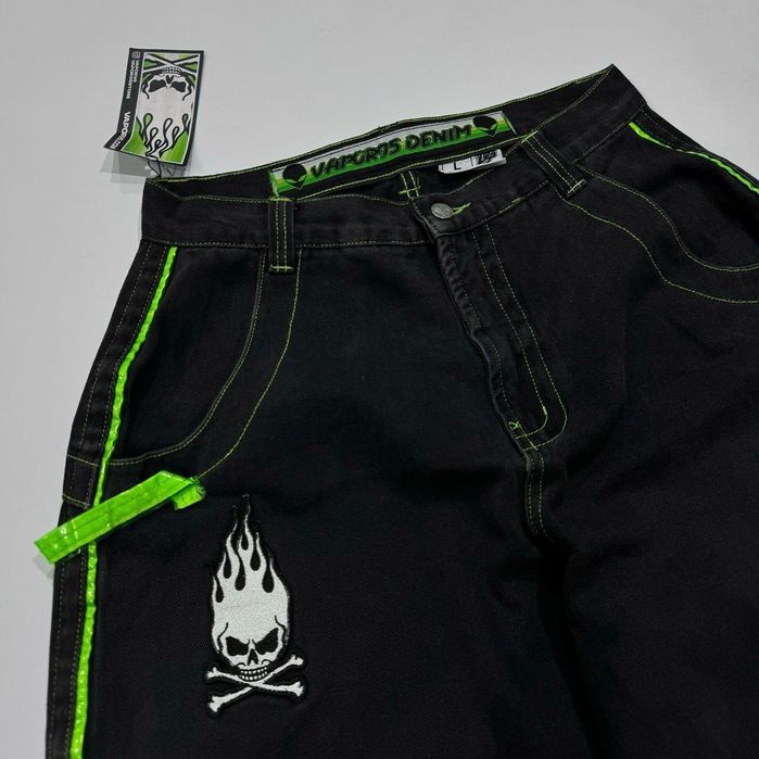 Продам Джинсы новые